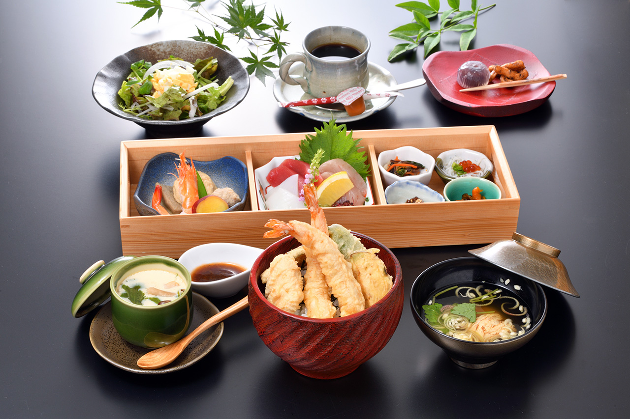 ランチ丼会席